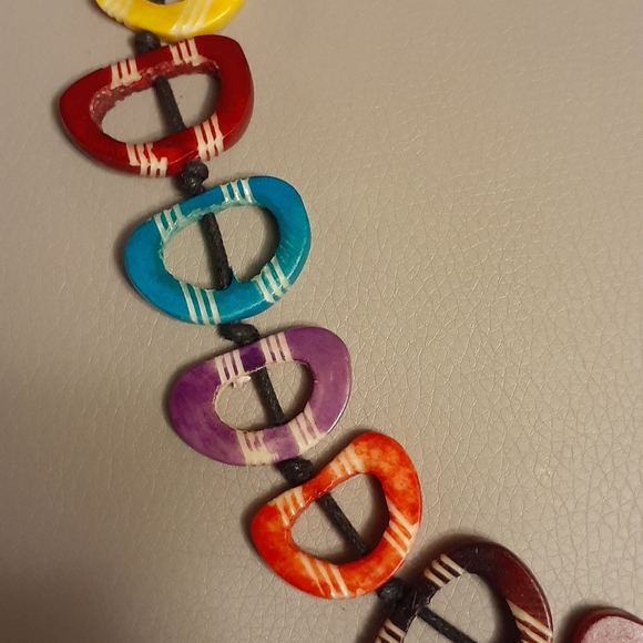 Beautiful multi-color necklace - Picture 6 of 6